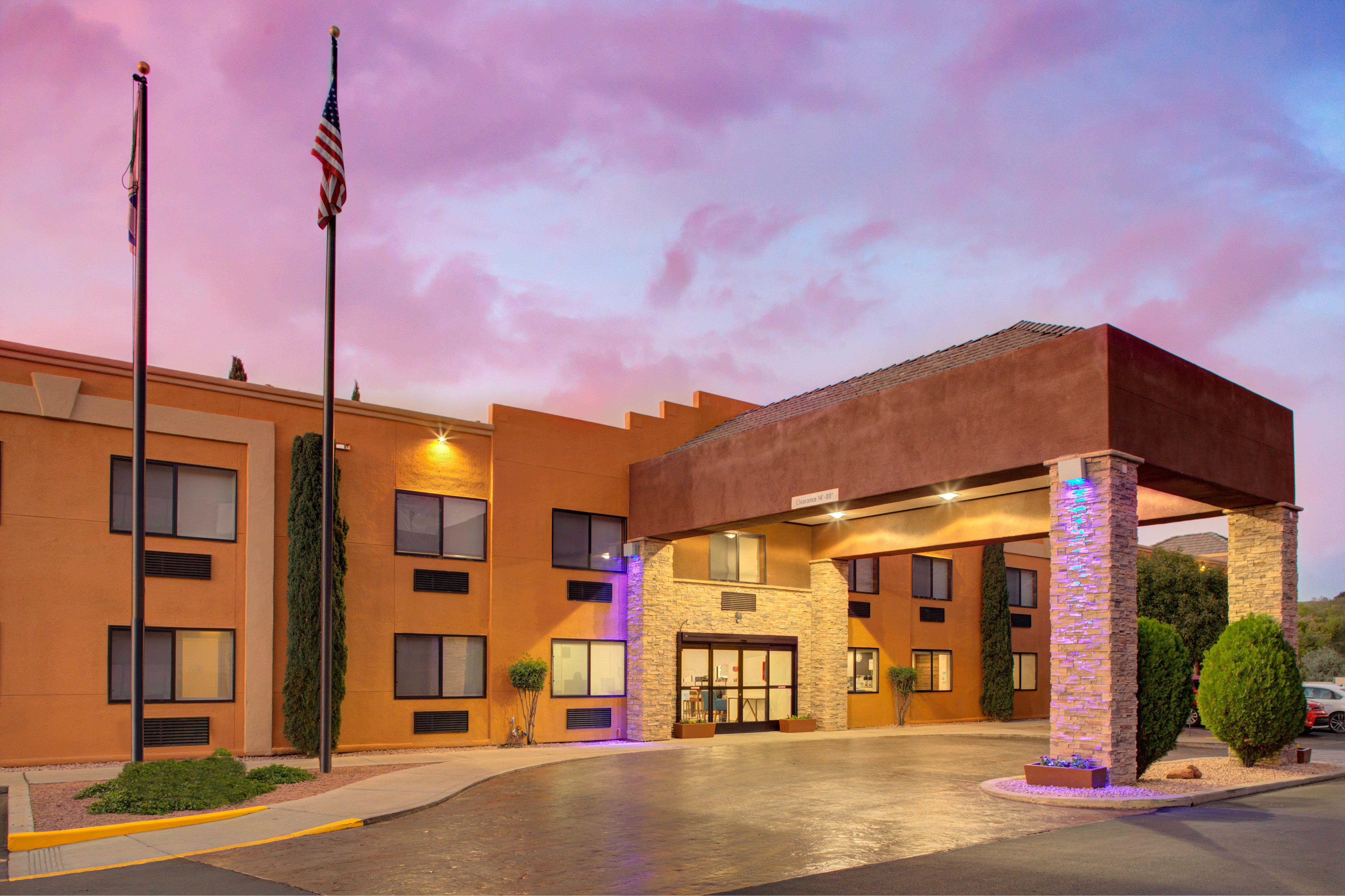 Holiday Inn Express Sedona - Oak Creek, An Ihg Hotel Exterior photo