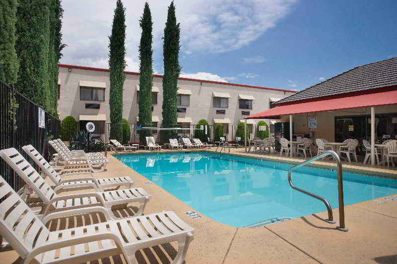 Holiday Inn Express Sedona - Oak Creek By Ihg Exterior photo