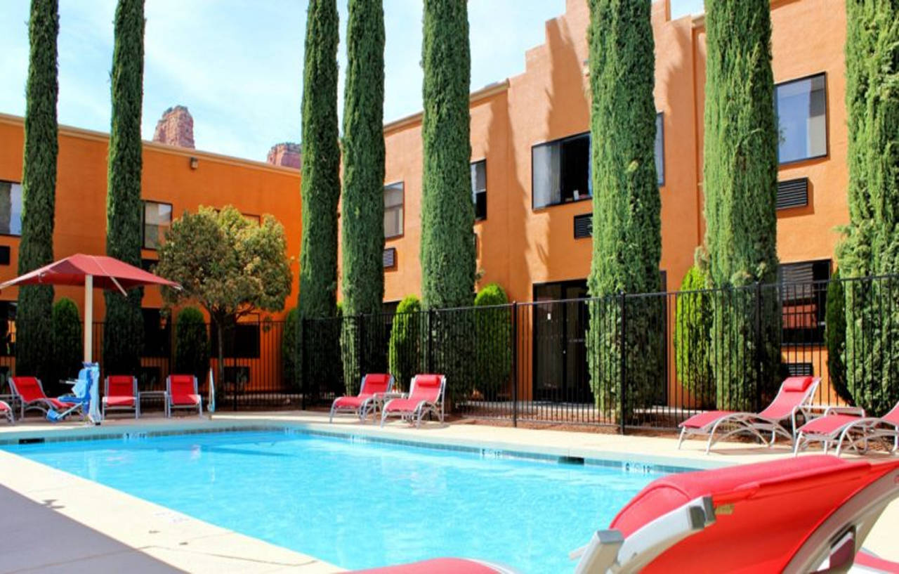 Holiday Inn Express Sedona - Oak Creek By Ihg Exterior photo